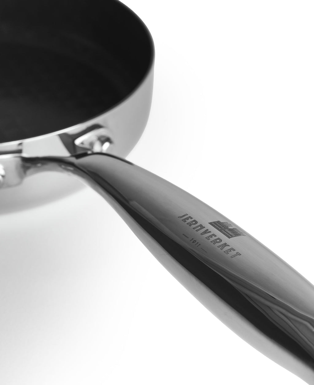 Sauté de Aço Inoxidável com Revestimento Cerâmico 20 cm de diâmetro