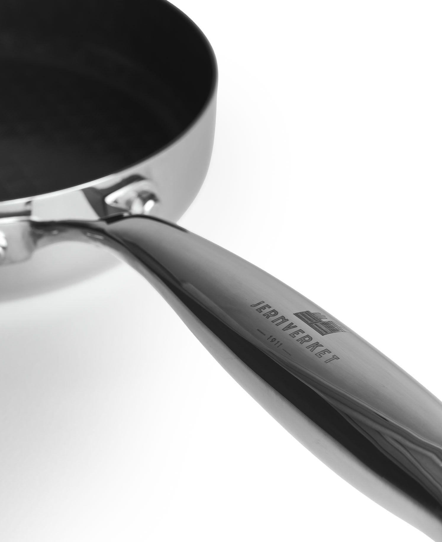 Sauté de Aço Inoxidável com Revestimento Cerâmico 20 cm de diâmetro