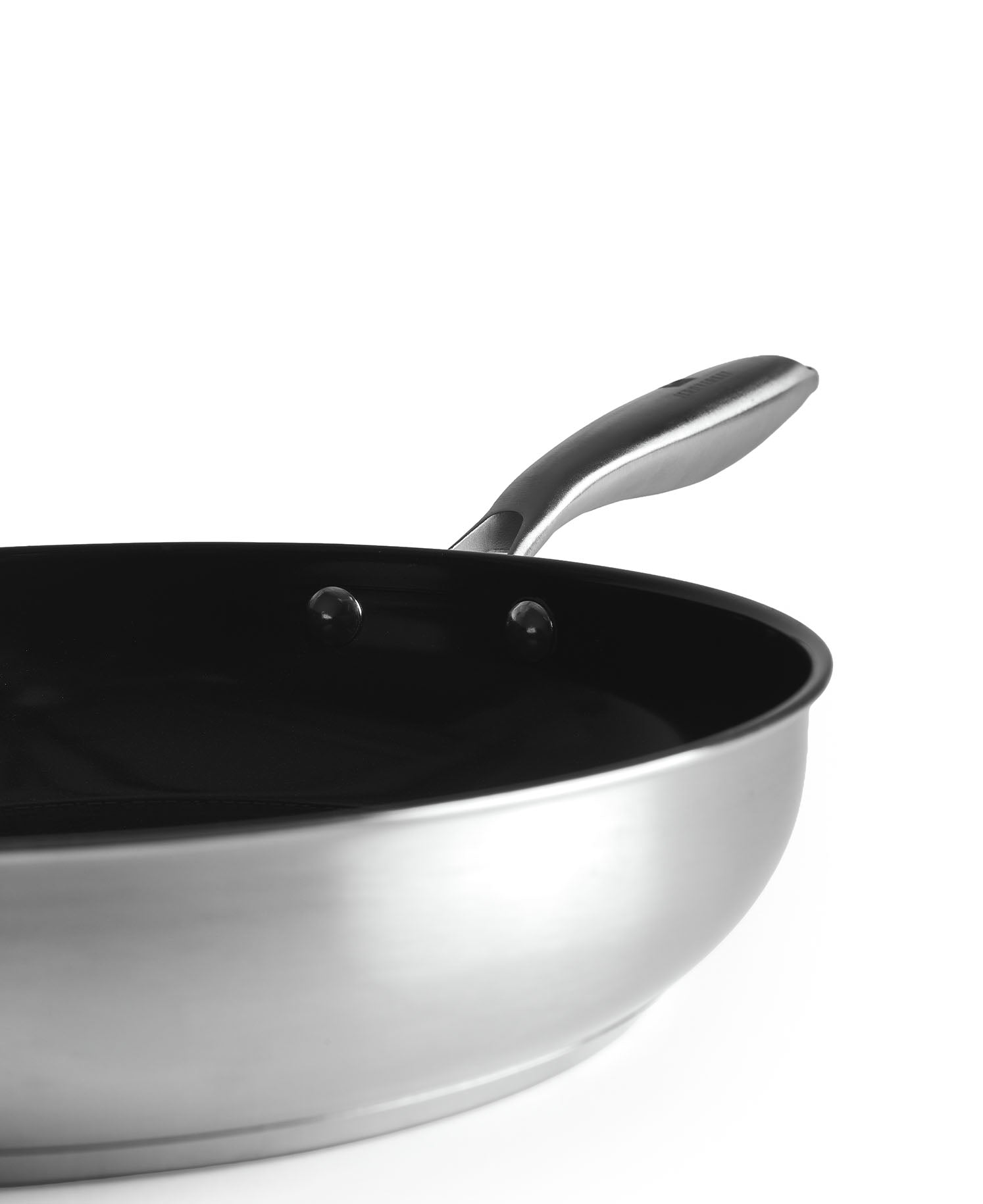 Frigideira de 28 cm de diâmetro com Superfície Gravada e Revestimento Cerâmico